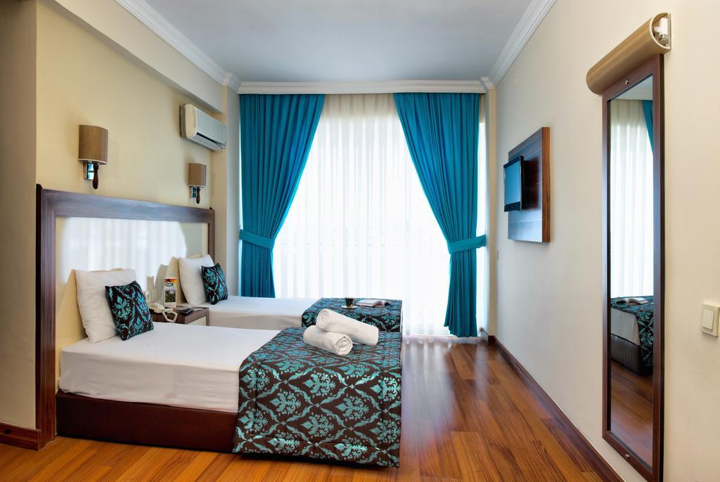 Hotel Flora Suites Sogucak Bagian luar foto